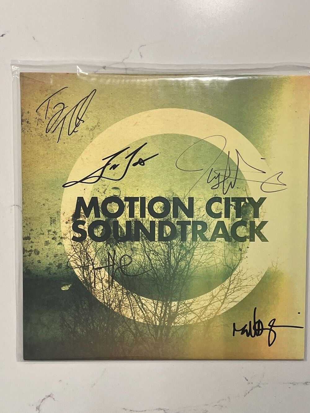 Motion City Soundtrack-Go Exclusive LP AUTOGRAPHED BY BAND # / 500 Green Vinyl
